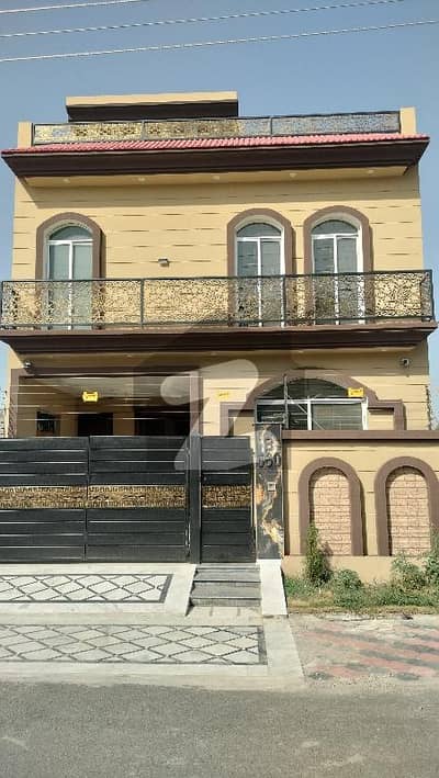 5 Marla brand new fasing park beautiful house in central park housing scheme Lahore