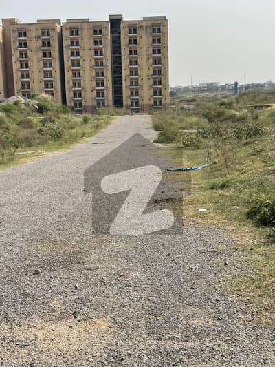 I-12/3 Plot For Sale Park Face Level Plot Size 25x50