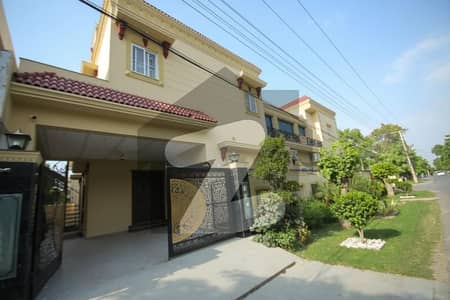 1 Kanal Brand New Upper Portion Available For Rent In DHA Phase 5