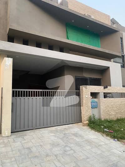 5 Marla Single Unit House For Rent