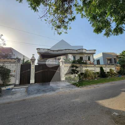 LUXURIOUS, WIDE FRONTAGE 1200 YARD HOUSE IN PRIME LOCATION LUXURIOUS, WIDE FRONTAGE 1200 YARD HOUSE IN PRIME LOCATION