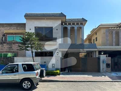 5 Bed Single Unit House Near Mosque Phase 3 Bahria Town Rawalpindi For Sale
