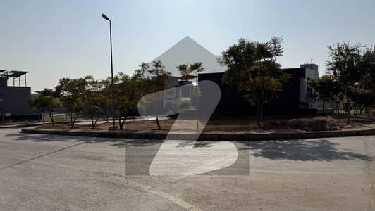 URGENT FOR SALE 1 KANAL PLOT