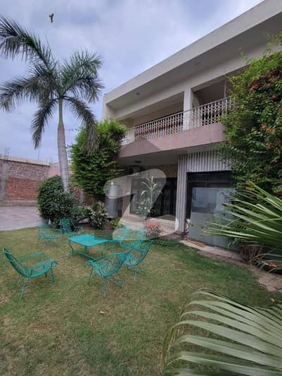26.6 Marla Double Storey Prime Location House Available For Sale In Nasheman Colony