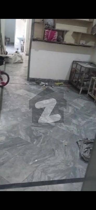 4.5 Marla Used House Upper Portion Available For Rent