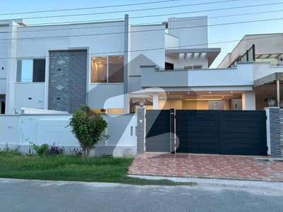 10 Marla Double Storey Prime Location With 14KV Solar Installed Available For Rent In Buch Executive Villas Multan