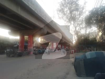 Prime Location House Spread Over 120 Square Yards In Shadman Town - Sector-14/A Available