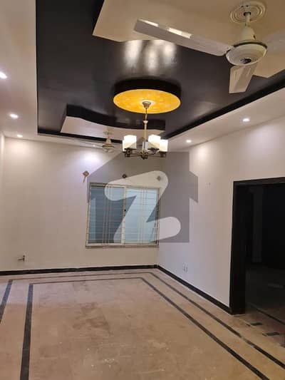 14 Marla Ground Portion House Available For Rent