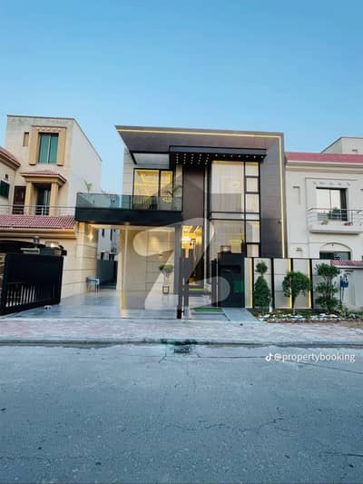 10 Marla brand new luxury house for sale