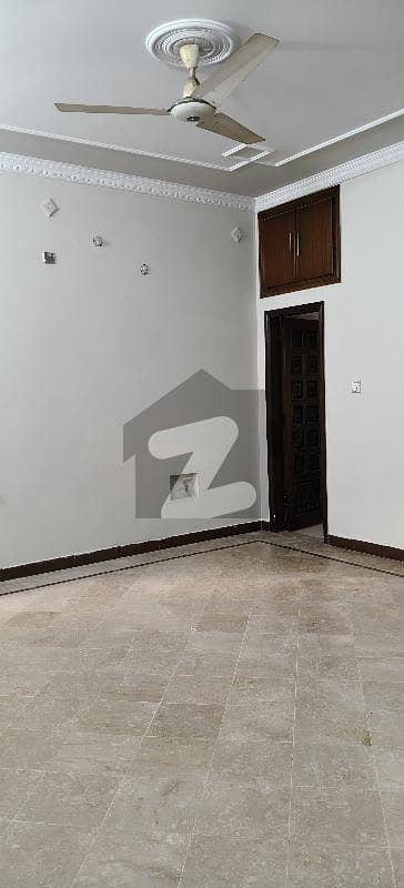 E4 10marla House for sale