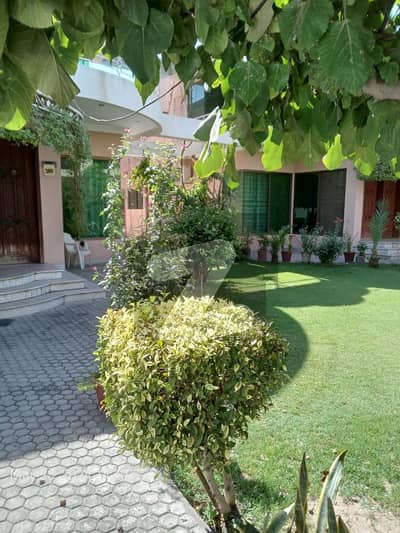 جوہر ٹاؤن فیز 2 - بلاک جی3 جوہر ٹاؤن فیز 2,جوہر ٹاؤن,لاہور میں 3 کمروں کا 1 کنال بالائی پورشن 99.0 ہزار میں کرایہ پر دستیاب ہے۔ جوہر ٹاؤن فیز 2 - بلاک جی3 جوہر ٹاؤن فیز 2,جوہر ٹاؤن,لاہور میں 3 کمروں کا 1 کنال بالائی پورشن 99.0 ہزار میں کرایہ پر دستیاب ہے۔