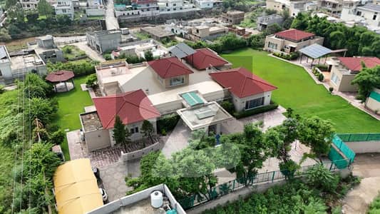 10 Kanal Luxury Farmhouse
