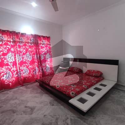 1 Kanal Upper Portion Available For Rent