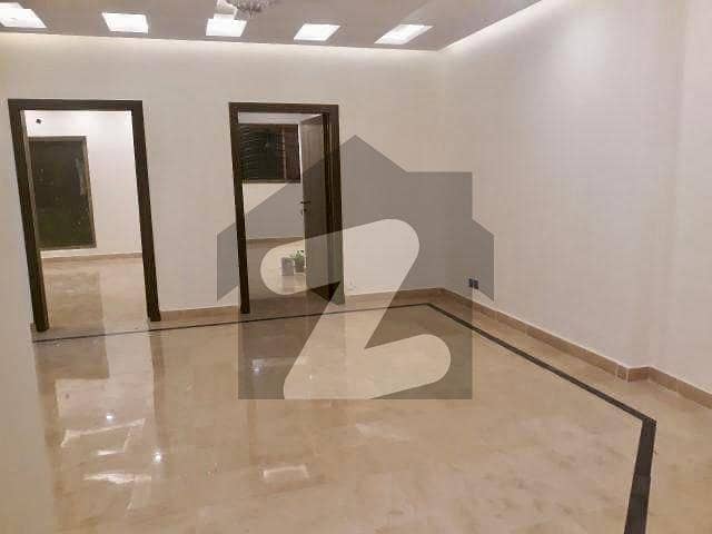 F-11 Unfurnished 2bed Apartment For Rent F-11 Unfurnished 2bed Apartment For Rent