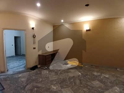 4 Marla Facing Park Upper Portion Available For Rent In R1 Block Near Shaukat Khanam Hospital Lahore