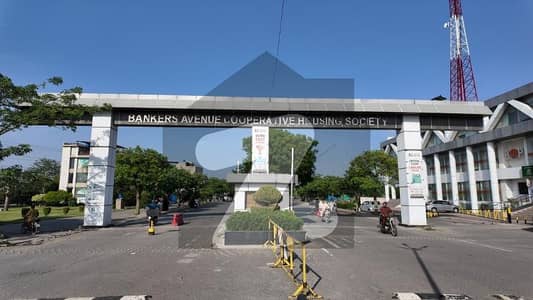 بینکرس ایوینیو ۔ بلاک ڈی بینکرس ایوینیو کوآپریٹو ہاؤسنگ سوسائٹی,لاہور میں 18 مرلہ رہائشی پلاٹ 1.7 کروڑ میں برائے فروخت۔