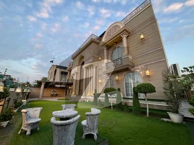 2 Kanal Ultra Modern Corner House With Solar For Sale At Peak Location In DHA-2