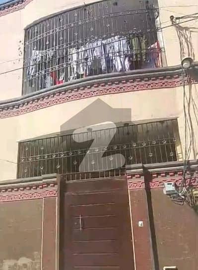 سکیم 33 کراچی میں 5 کمروں کا 10 مرلہ مکان 3.5 کروڑ میں برائے فروخت۔