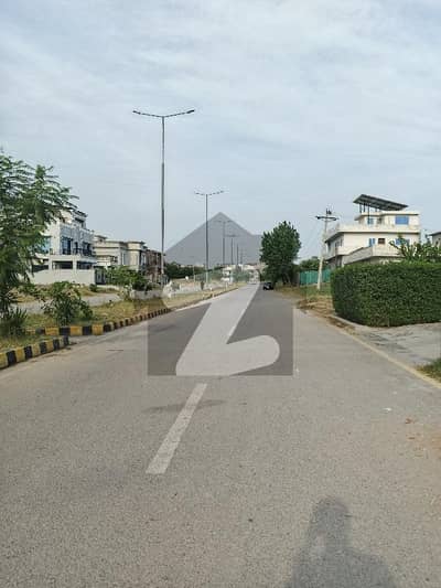 G-14/4 Size 35x70 10 Marla Plot For Sale Beautiful Location