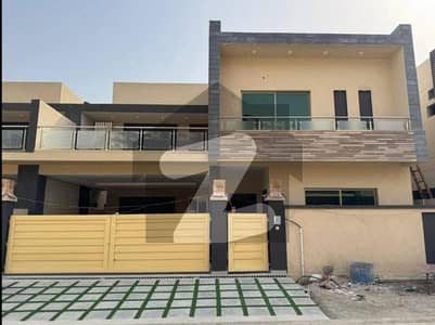FOR SALE 300 SQY BRAND NEW BUNGALOW