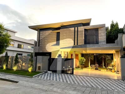 Prime Location 1 Kanal Luxurious House For Sale at DHA 2