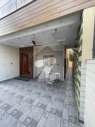 New House With East Open Nearest To Park