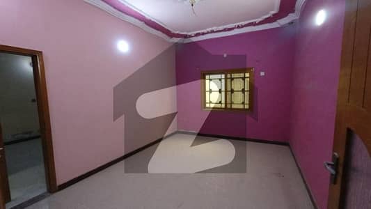 Prime Location 1050 Square Feet Flat In Garden East For rent At Good Location