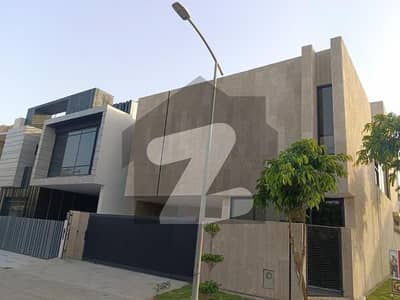 Corner Top City 1 - Block D House For sale Sized 10 Marla