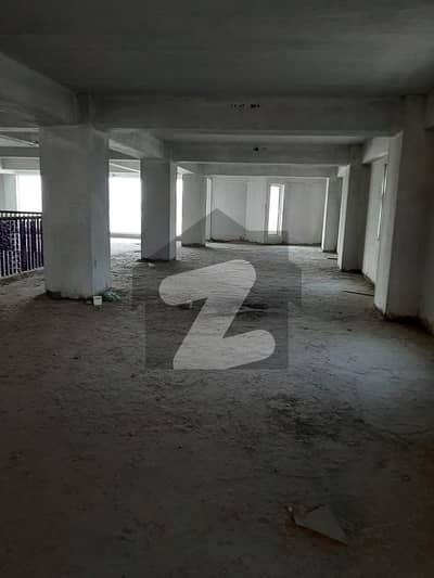 کورنگی انڈسٹریل ایریا کورنگی,کراچی میں 7 کنال عمارت 38.4 لاکھ میں کرایہ پر دستیاب ہے۔