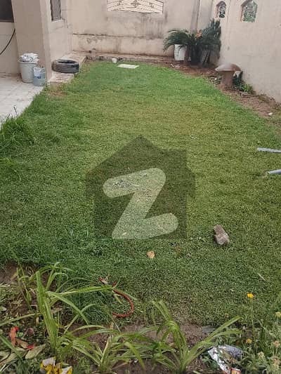 Ground Portion Available For Rent Prime Location In Westridge Ground Portion Available For Rent Prime Location In Westridge