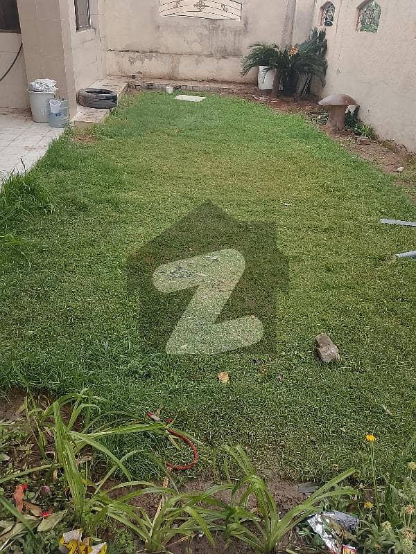 Ground Portion Available For Rent Prime Location In Westridge Ground Portion Available For Rent Prime Location In Westridge