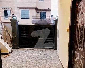 بسم اللہ ہاؤسنگ سکیم جی ٹی روڈ,لاہور میں 5 مرلہ مکان 60.0 ہزار میں کرایہ پر دستیاب ہے۔ بسم اللہ ہاؤسنگ سکیم جی ٹی روڈ,لاہور میں 5 مرلہ مکان 60.0 ہزار میں کرایہ پر دستیاب ہے۔