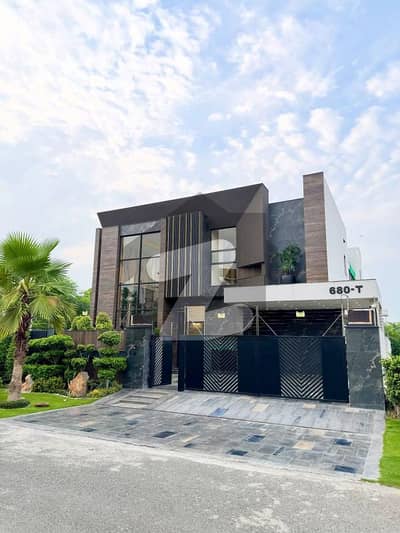 1 Kanal Luxury Semi Furnished House DHA Phase 7, Lahore. Near Dha Raya