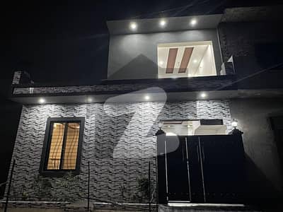 3.28 MARLA HOUSE FOR SALE NEAR COLLEGE ROAD 3.28 MARLA HOUSE FOR SALE NEAR COLLEGE ROAD