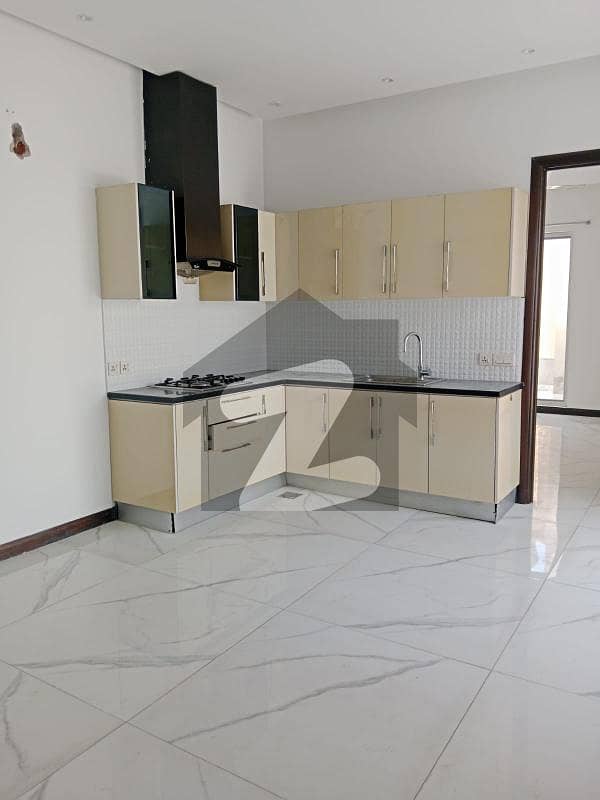 *1 Kanal Luxury House for Rent* *1 Kanal Luxury House for Rent*