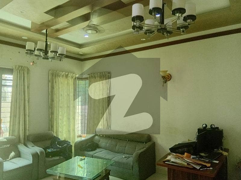 250 Yards Duplex BUNGALOW FOR SALE 250 Yards Duplex BUNGALOW FOR SALE