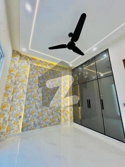 12 MARLA UPPER PORTION FOR RENT IN VALENCIA TOWN LAHORE