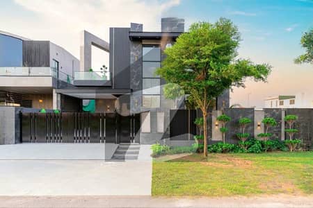 1 Kanal Top Quality Build Luxurious Beautiful Modern Design Villa With Basement For Sale In DHA Lahore Phase 7 Prime Location Near To Raya