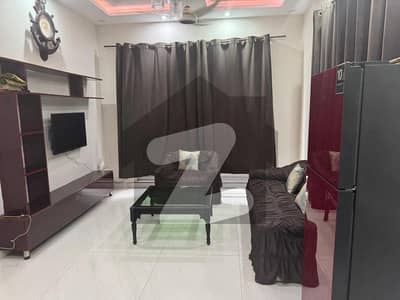 ڈی ایچ اے فیز 3 ڈیفنس (ڈی ایچ اے),لاہور میں 3 کمروں کا 10 مرلہ بالائی پورشن 1.15 لاکھ میں کرایہ پر دستیاب ہے۔