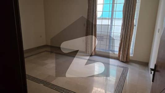 ڈی ایچ اے ڈیفینس فیز 5 ڈی ایچ اے ڈیفینس,اسلام آباد میں 3 کمروں کا 1 کنال بالائی پورشن 1.1 لاکھ میں کرایہ پر دستیاب ہے۔ ڈی ایچ اے ڈیفینس فیز 5 ڈی ایچ اے ڈیفینس,اسلام آباد میں 3 کمروں کا 1 کنال بالائی پورشن 1.1 لاکھ میں کرایہ پر دستیاب ہے۔