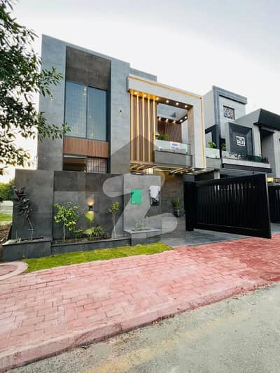 Prime Location 10 Marla House In Beautiful Location Of Top City 1 - Block A In Islamabad