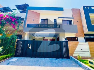 ایف ۔ 17 اسلام آباد میں 5 کمروں کا 8 مرلہ مکان 3.1 کروڑ میں برائے فروخت۔ ایف ۔ 17 اسلام آباد میں 5 کمروں کا 8 مرلہ مکان 3.1 کروڑ میں برائے فروخت۔