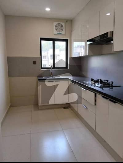 01 BEDROOM LUXURY UNFURNISHED APARTMENT AVAILABLE FOR RENT AT GULBERG GREEN ISLAMABAD