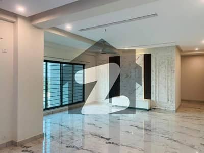 BRAND NEW 4-BEDROOMS APARTMENTS AVAILABLE FOR RENT IN A HEART OF LAHORE CANTT (ASKARI-10)