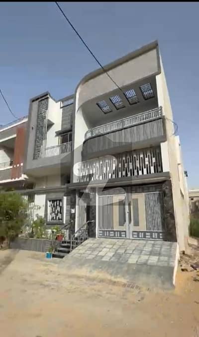 اسراء ولیج حیدر آباد میں 8 مرلہ Studio مکان 3.7 کروڑ میں برائے فروخت۔