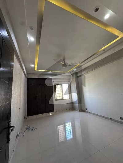 FLAT AVAILABLE FOR RENT IN ZAM ZAM TOWER