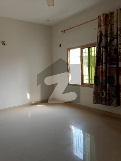 1st Floor 2 Bed DD Corner West Open Flat For Sale In Scheme 33