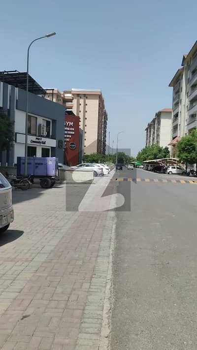 10 Marla 03 Bedroom Fully Renovated Luxury Apartment Available For Sale In Sector-F Askari 10 Lahore Cantt