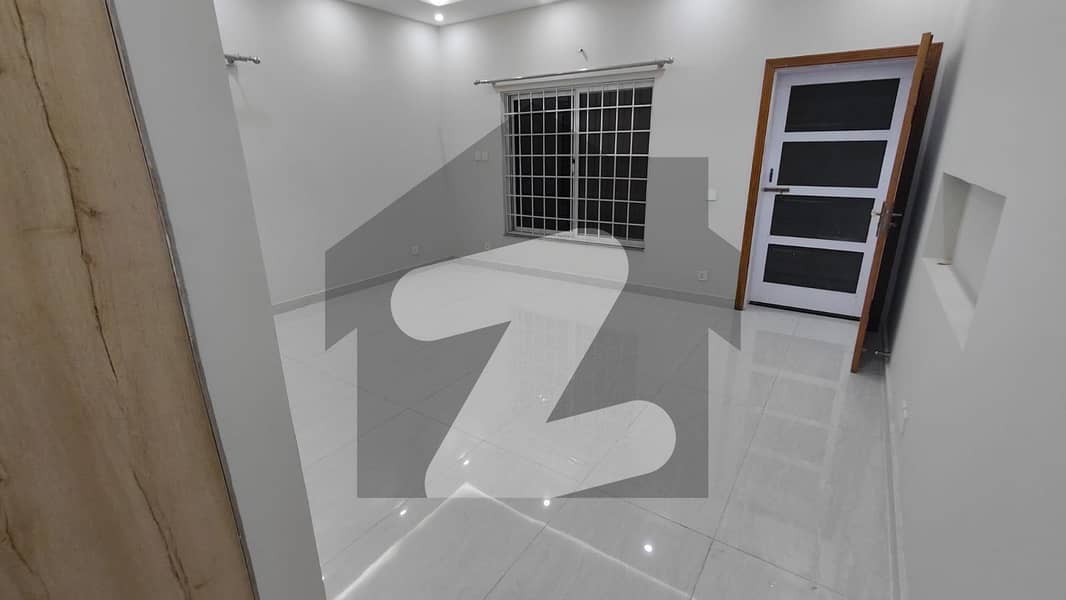 ڈی ۔ 12/4 ڈی ۔ 12,اسلام آباد میں 3 کمروں کا 1 کنال بالائی پورشن 2.75 لاکھ میں کرایہ پر دستیاب ہے۔ ڈی ۔ 12/4 ڈی ۔ 12,اسلام آباد میں 3 کمروں کا 1 کنال بالائی پورشن 2.75 لاکھ میں کرایہ پر دستیاب ہے۔