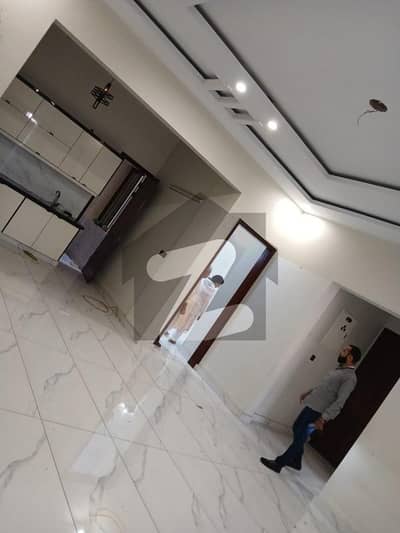 400 square yards West open ground Floor Gulshan Iqbal block 2 Commercial Space office,farmer, software house separate car parking Rent 2 Lac *Code(16443)* 400 square yards West open ground Floor Gulshan Iqbal block 2 Commercial Space office,farmer, software house separate car parking Rent 2 Lac *Code(16443)*